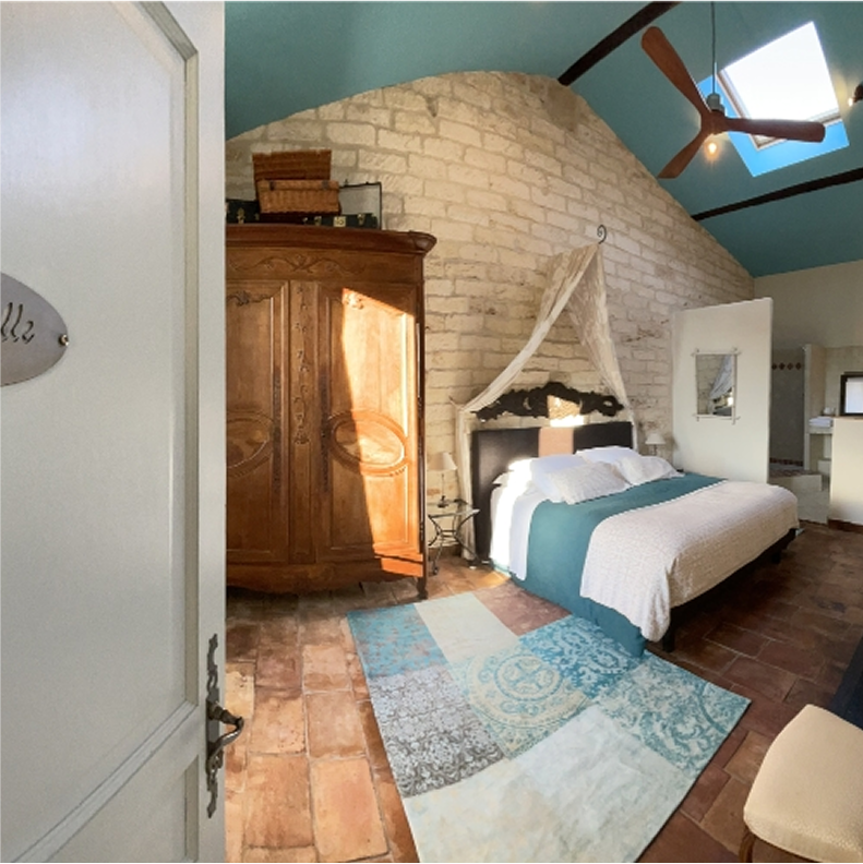 Chambre D’HÔTEs - L'Escampe - restaurant LUNEL